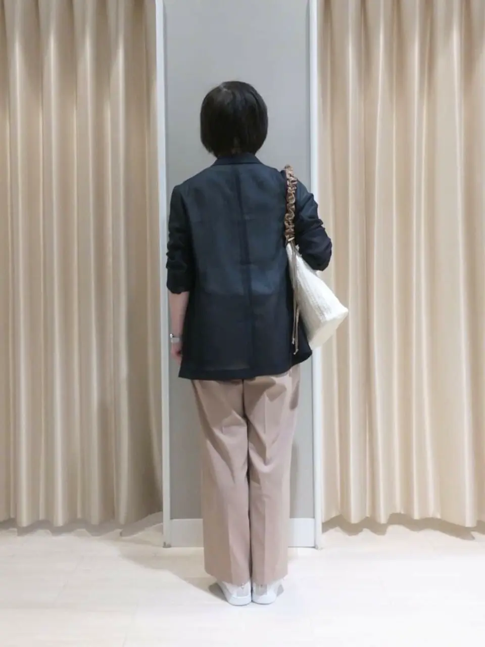 ANY SIS 岡本 コーディネート画像