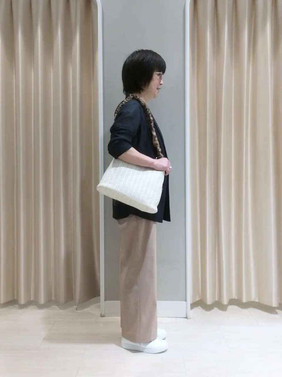 ANY SIS 岡本 コーディネート画像