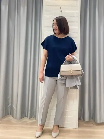 ANY SIS 丸岡 コーディネート画像