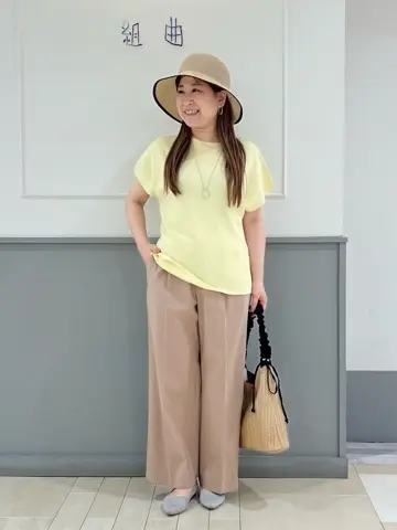 ANY SIS スタッフ コーディネート画像