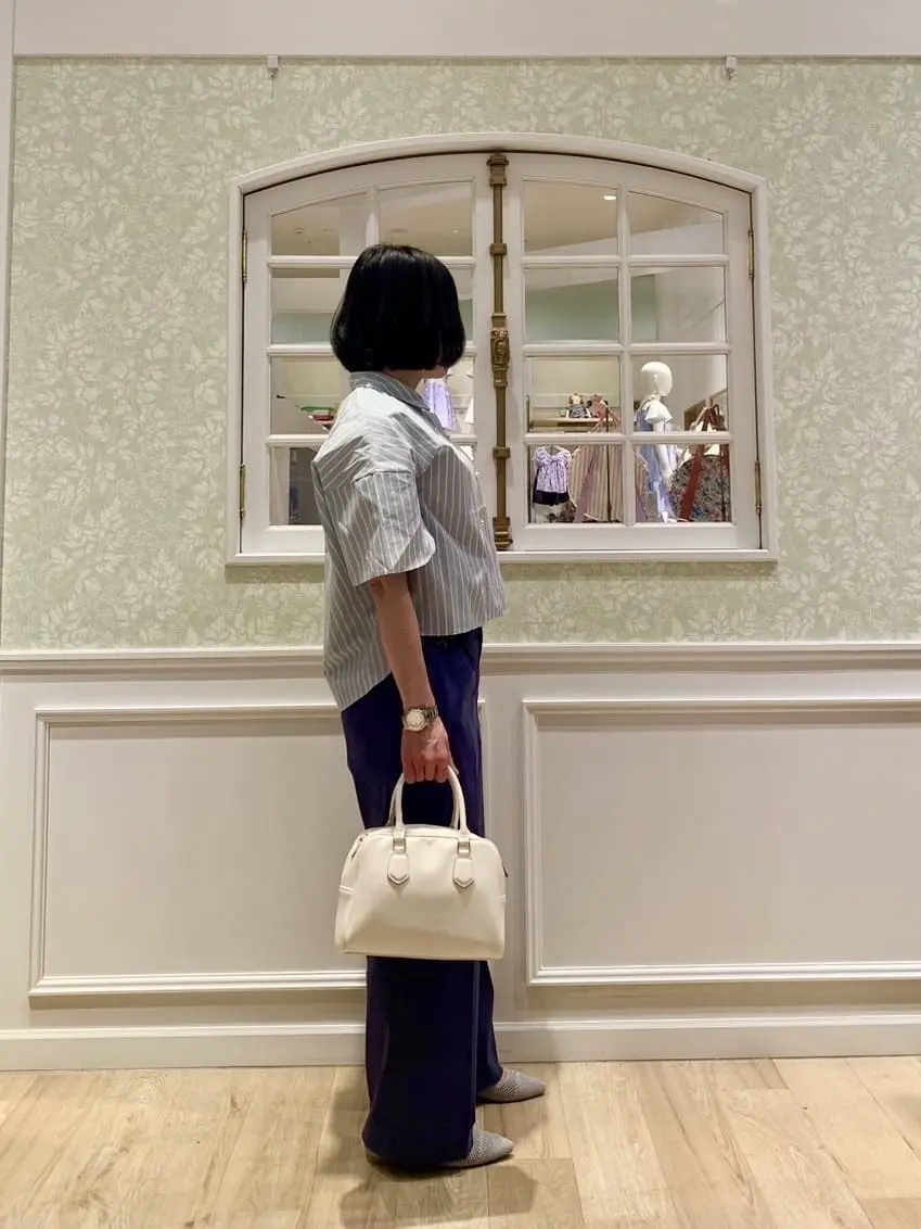 ANY SIS MIKA コーディネート画像