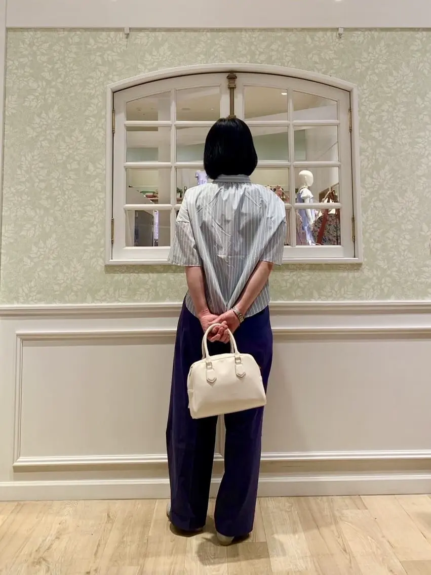 ANY SIS MIKA コーディネート画像