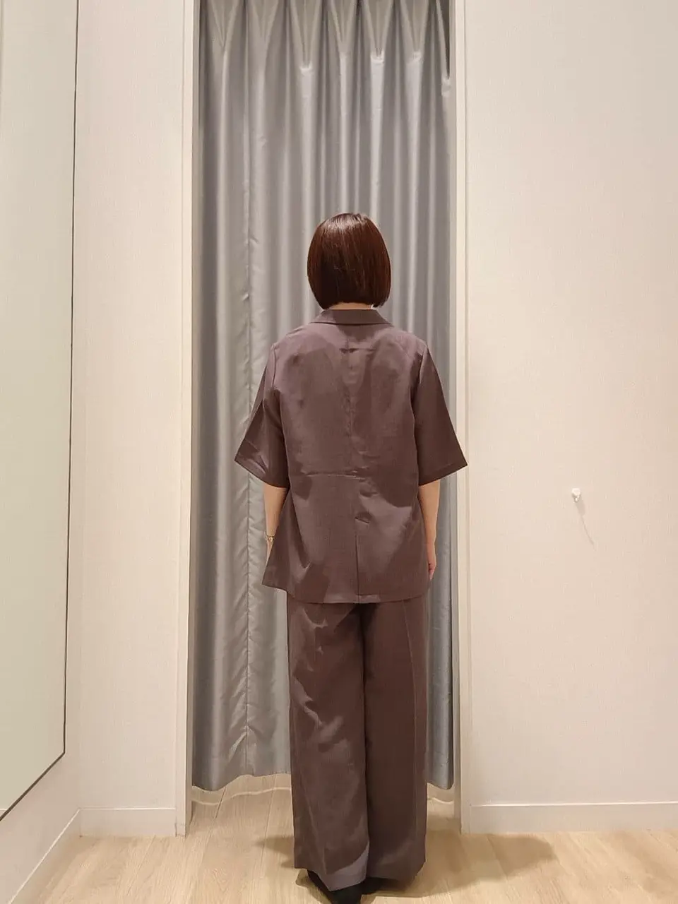 ANY SIS N コーディネート画像