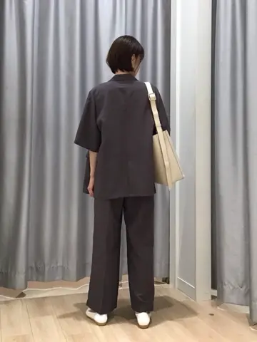 ANY SIS 田中 コーディネート画像