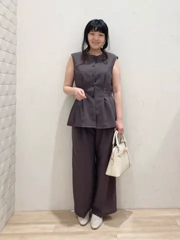 ANY SIS 川根　彩 コーディネート画像