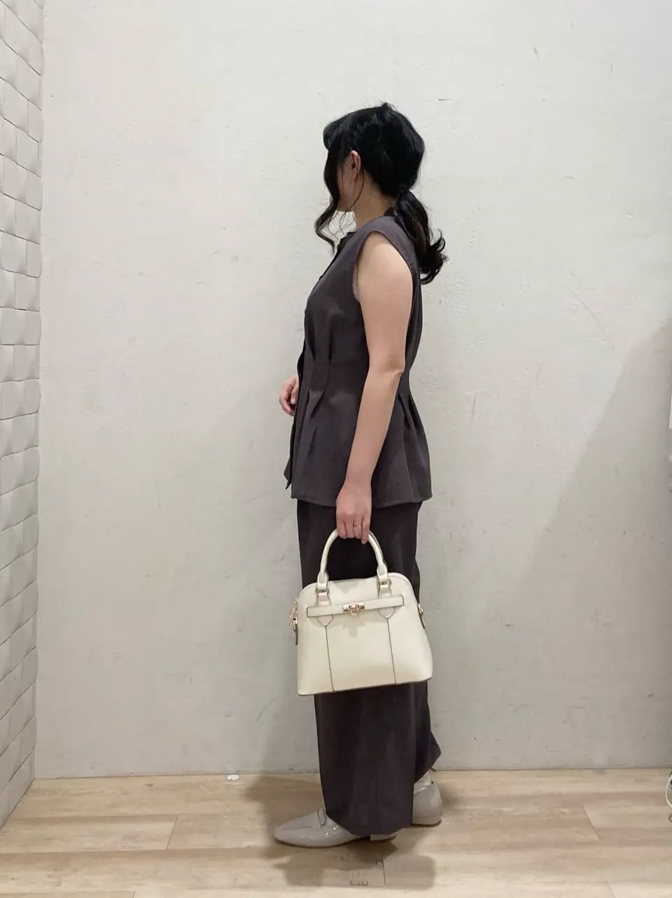 ANY SIS 川根　彩 コーディネート画像