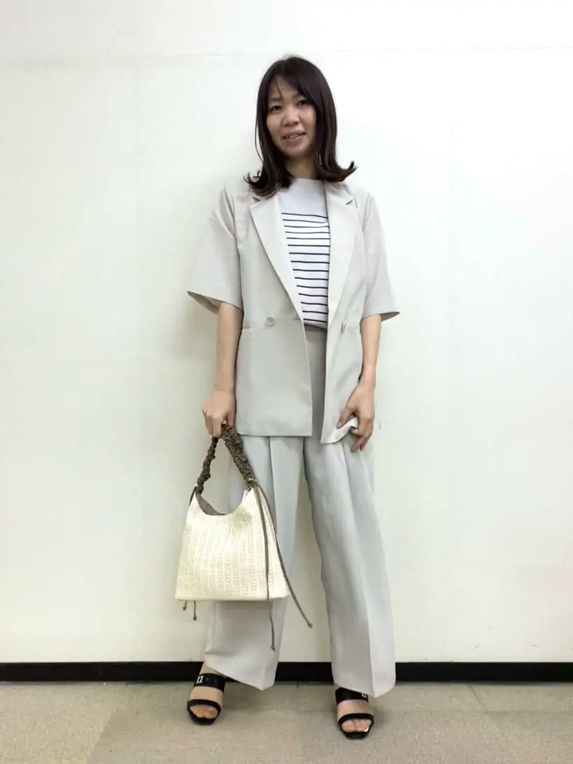 ANY SIS 小山 コーディネート画像