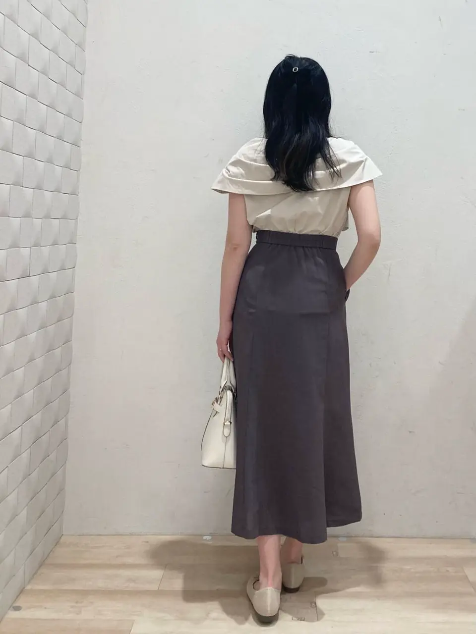 ANY SIS 川根　彩 コーディネート画像