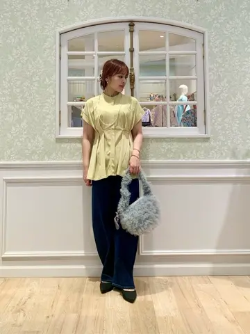 ANY SIS MIHO コーディネート画像