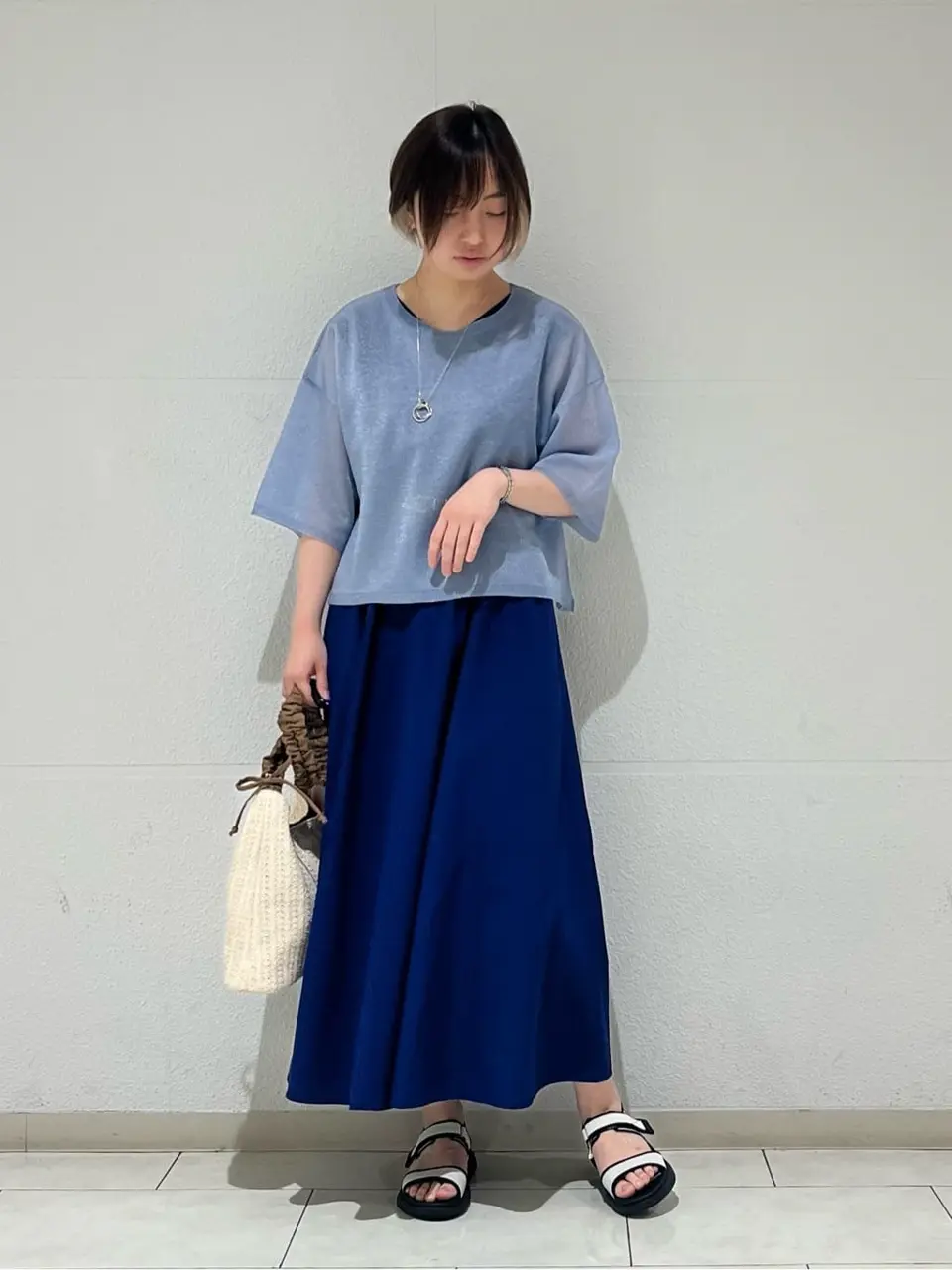 ANY SIS 村上 コーディネート画像