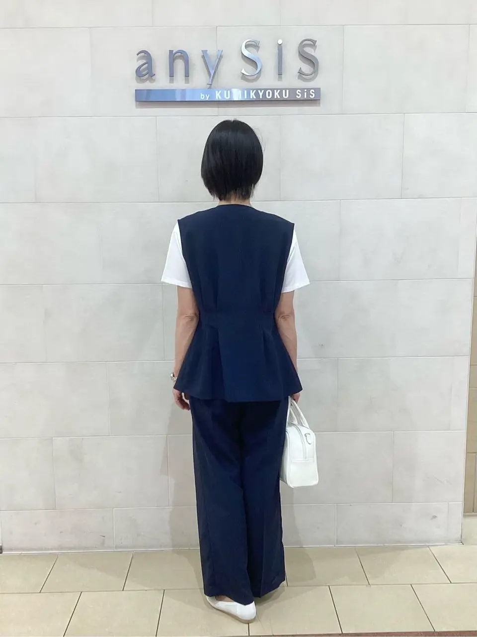 ANY SIS 藤森 コーディネート画像