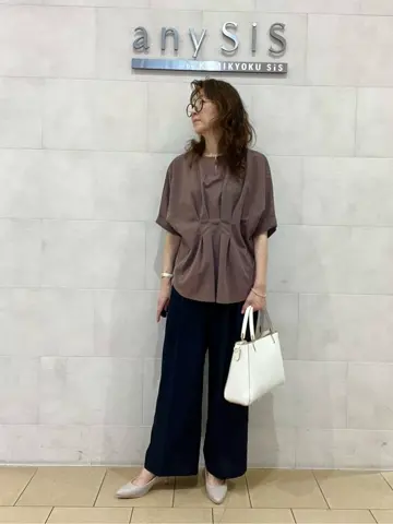 ANY SIS スタッフ コーディネート画像