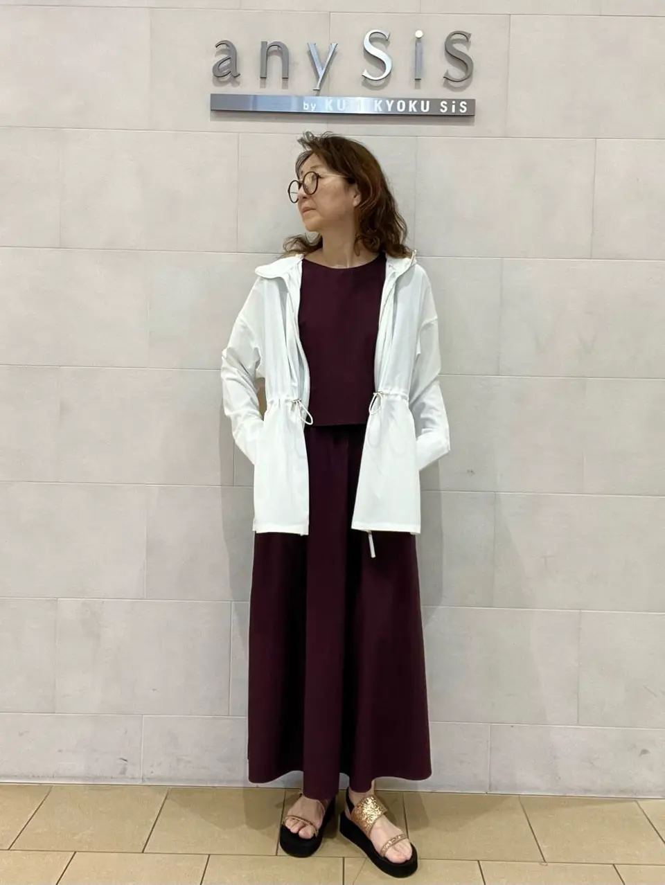 ANY SIS スタッフ コーディネート画像