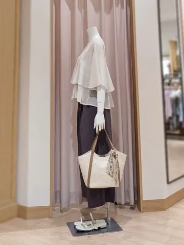 ANY SIS 岩田 コーディネート画像