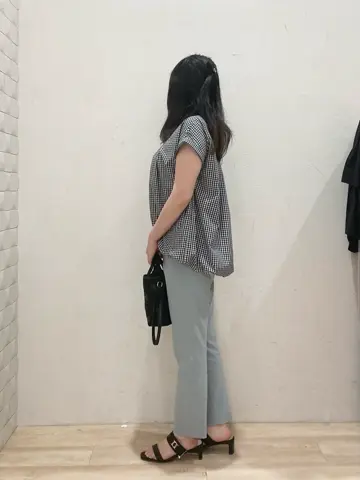 ANY SIS 川根　彩 コーディネート画像