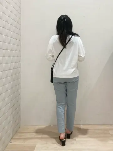 ANY SIS 川根　彩 コーディネート画像