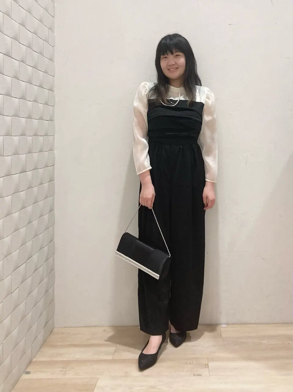 ANY SIS 川根　彩 コーディネート画像