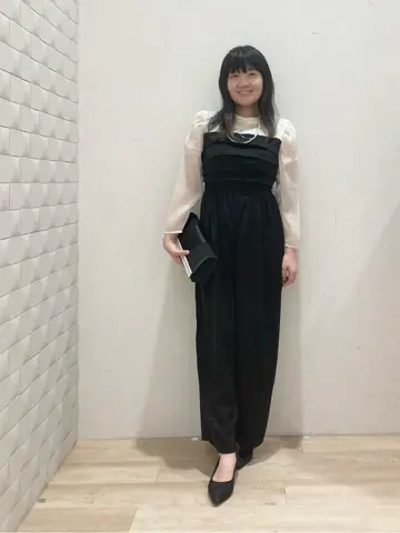 ANY SIS 川根　彩 コーディネート画像