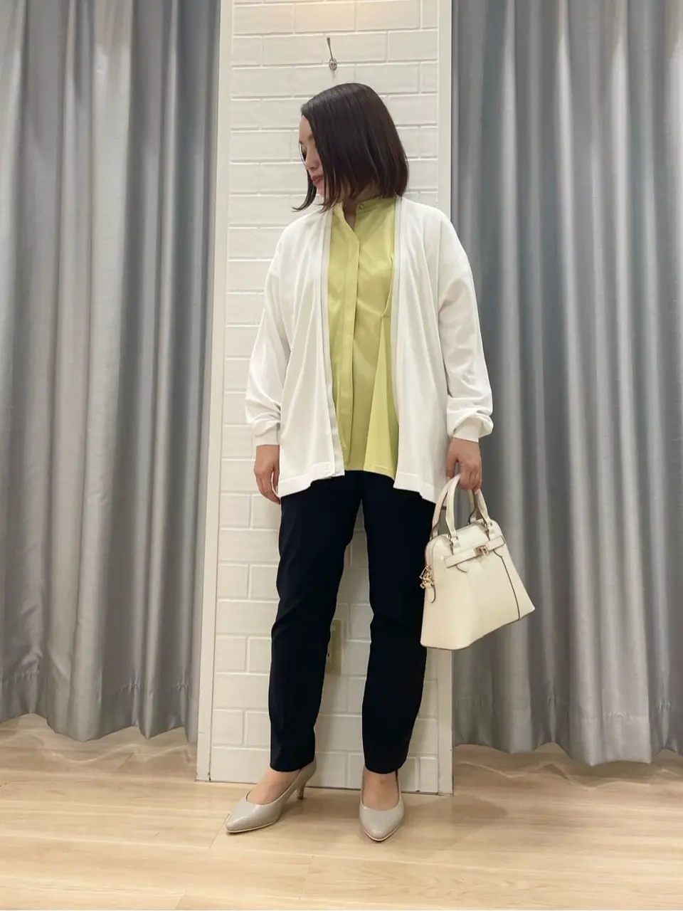 ANY SIS 丸岡 コーディネート画像