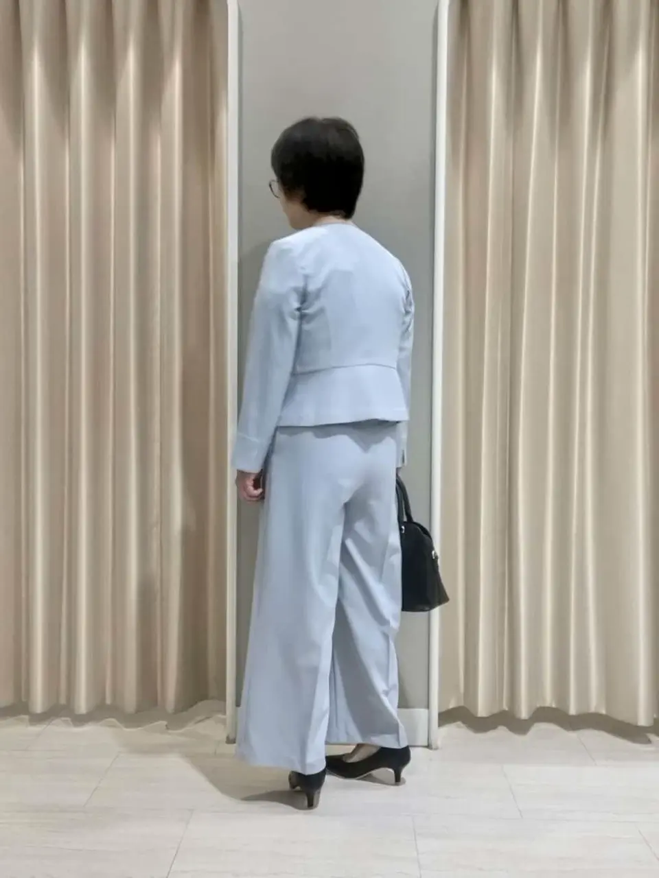 ANY SIS 岡本 コーディネート画像