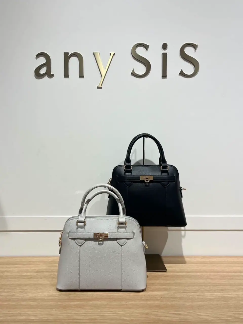 ANY SIS M コーディネート画像