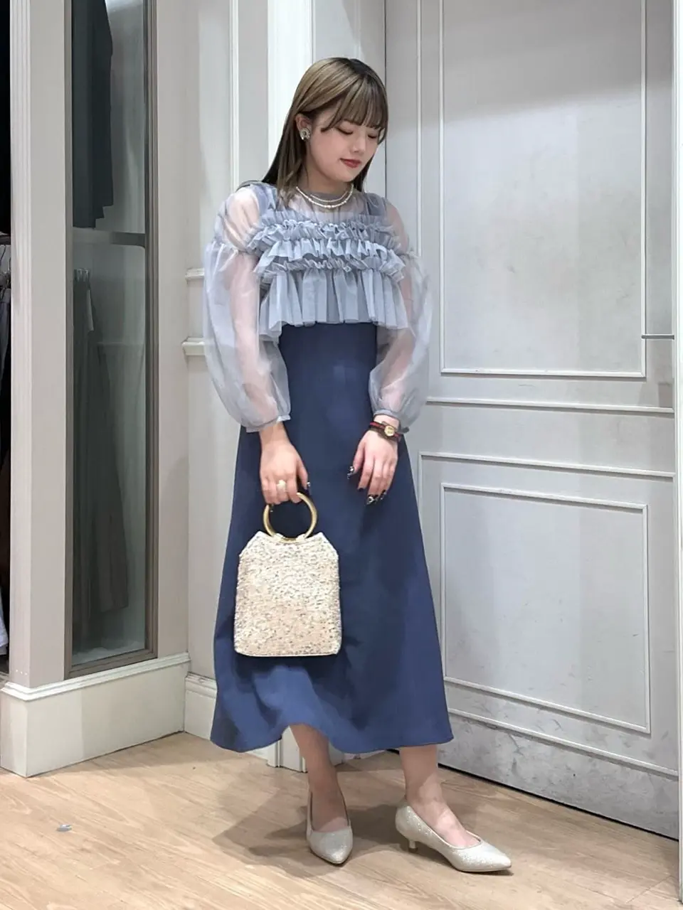 ANY SIS erika コーディネート画像