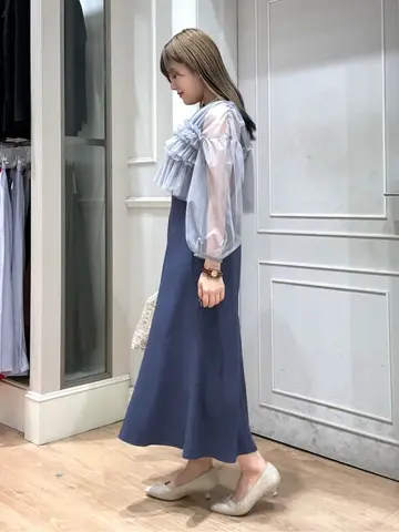 ANY SIS erika コーディネート画像