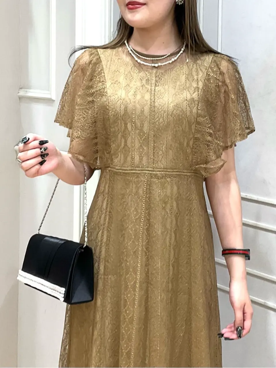 ANY SIS erika コーディネート画像