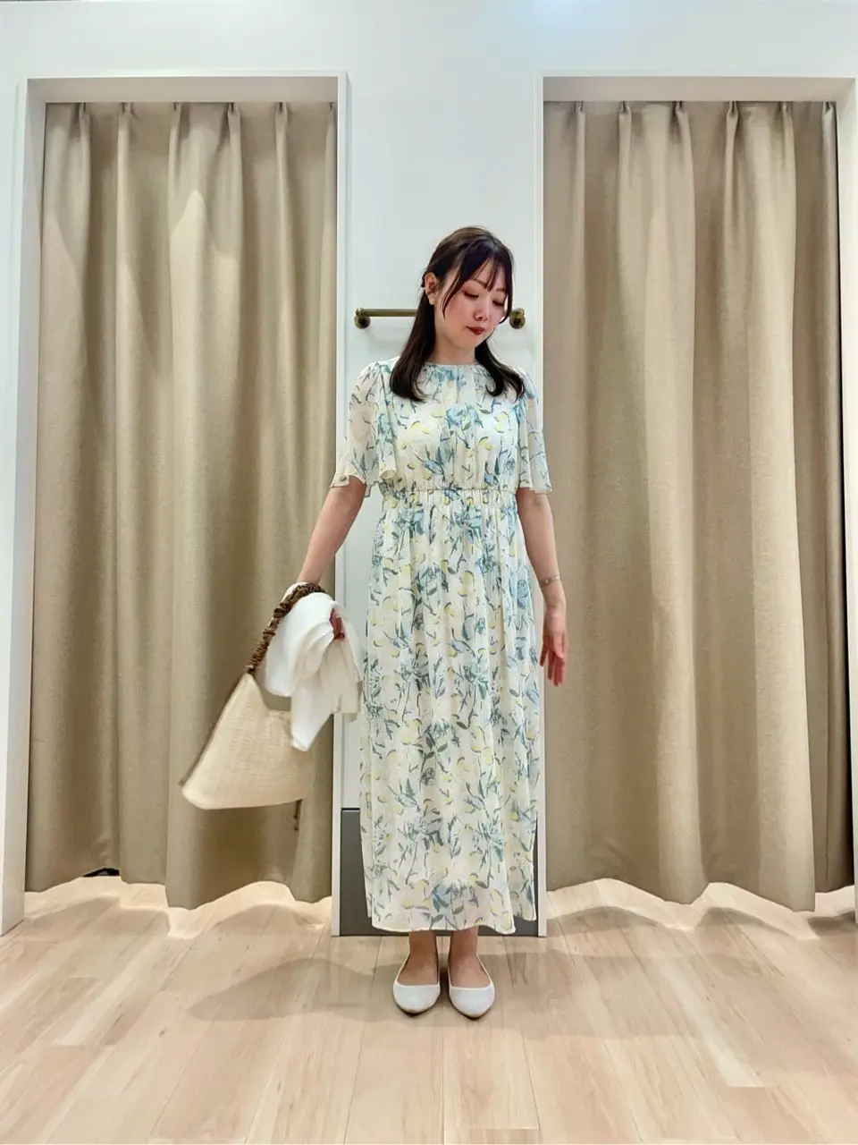 ANY SIS 笠羽 コーディネート画像