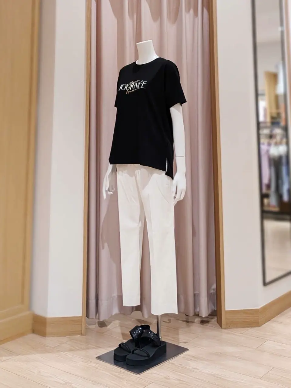 ANY SIS 岩田 コーディネート画像