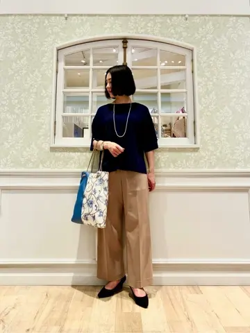 ANY SIS MIKA コーディネート画像