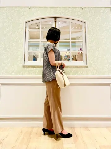 ANY SIS MIKA コーディネート画像