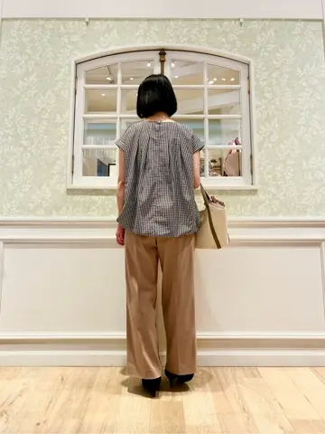 ANY SIS MIKA コーディネート画像