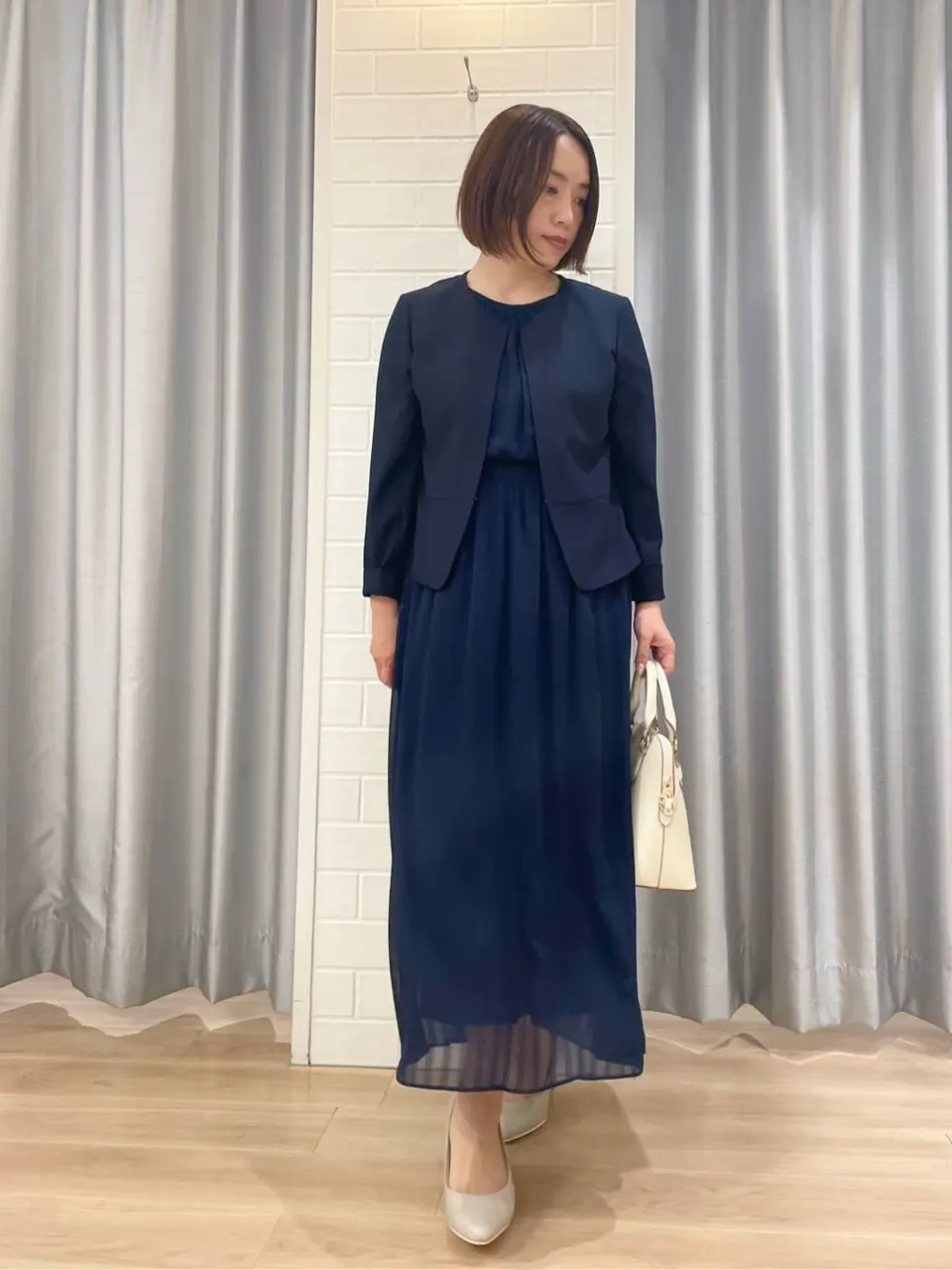 ANY SIS 丸岡 コーディネート画像