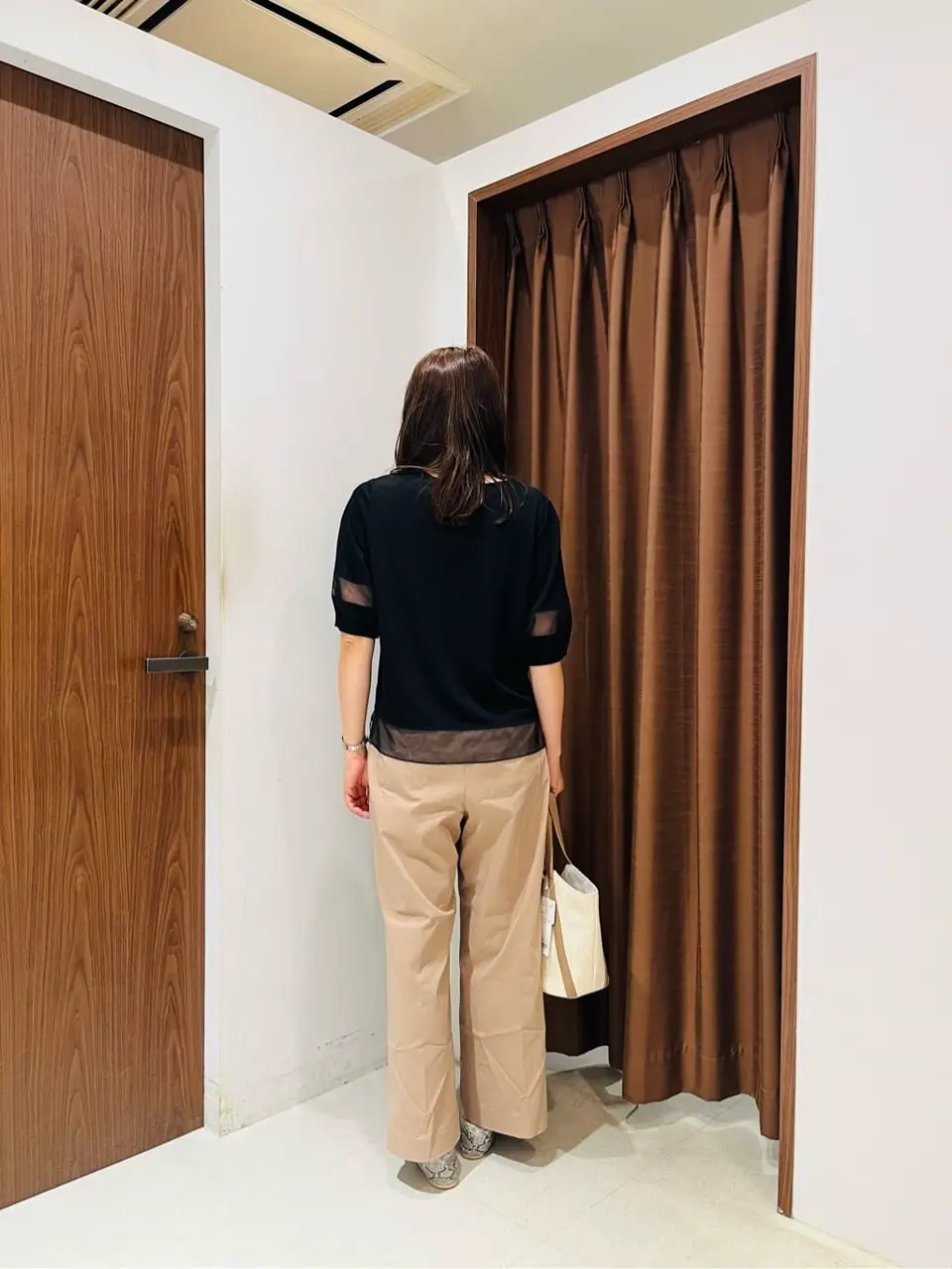 ANY SIS 石川 コーディネート画像