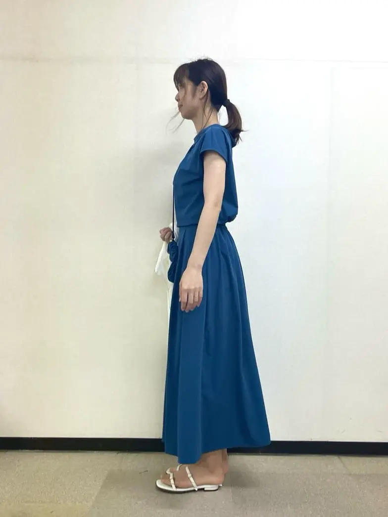 ANY SIS 小山 コーディネート画像