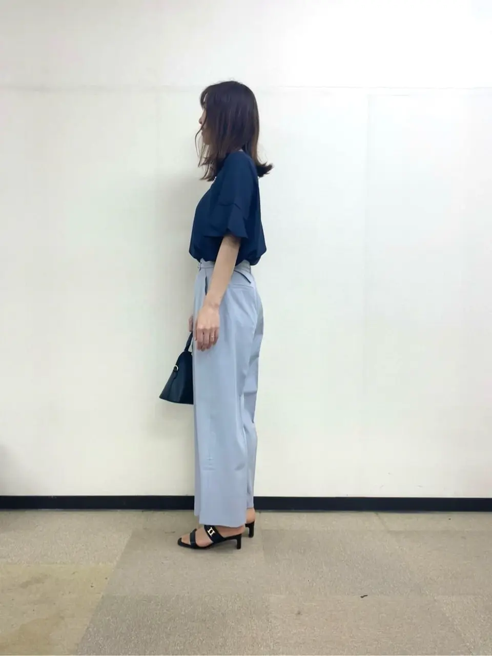 ANY SIS 小山 コーディネート画像