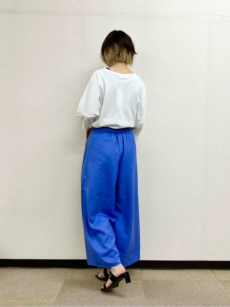 ANY SIS 村上 コーディネート画像