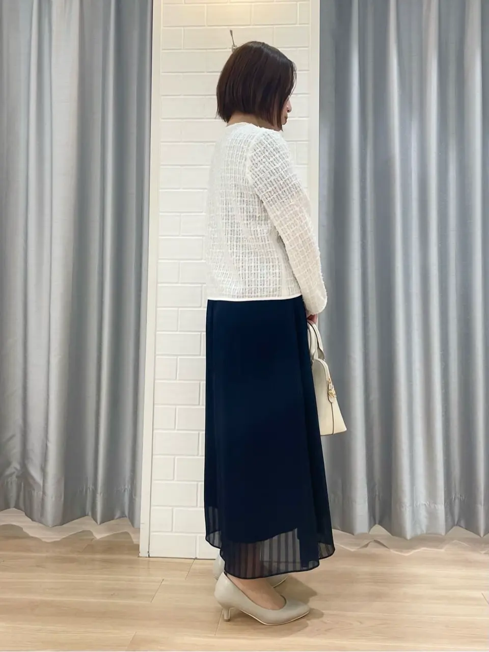 ANY SIS 丸岡 コーディネート画像