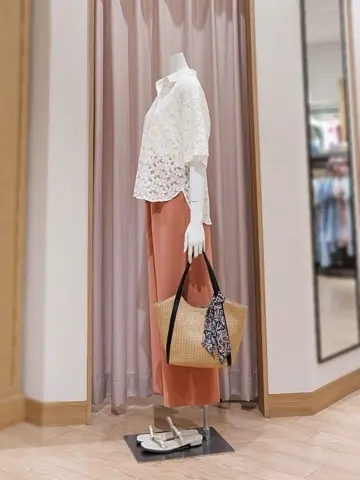 ANY SIS 岩田 コーディネート画像