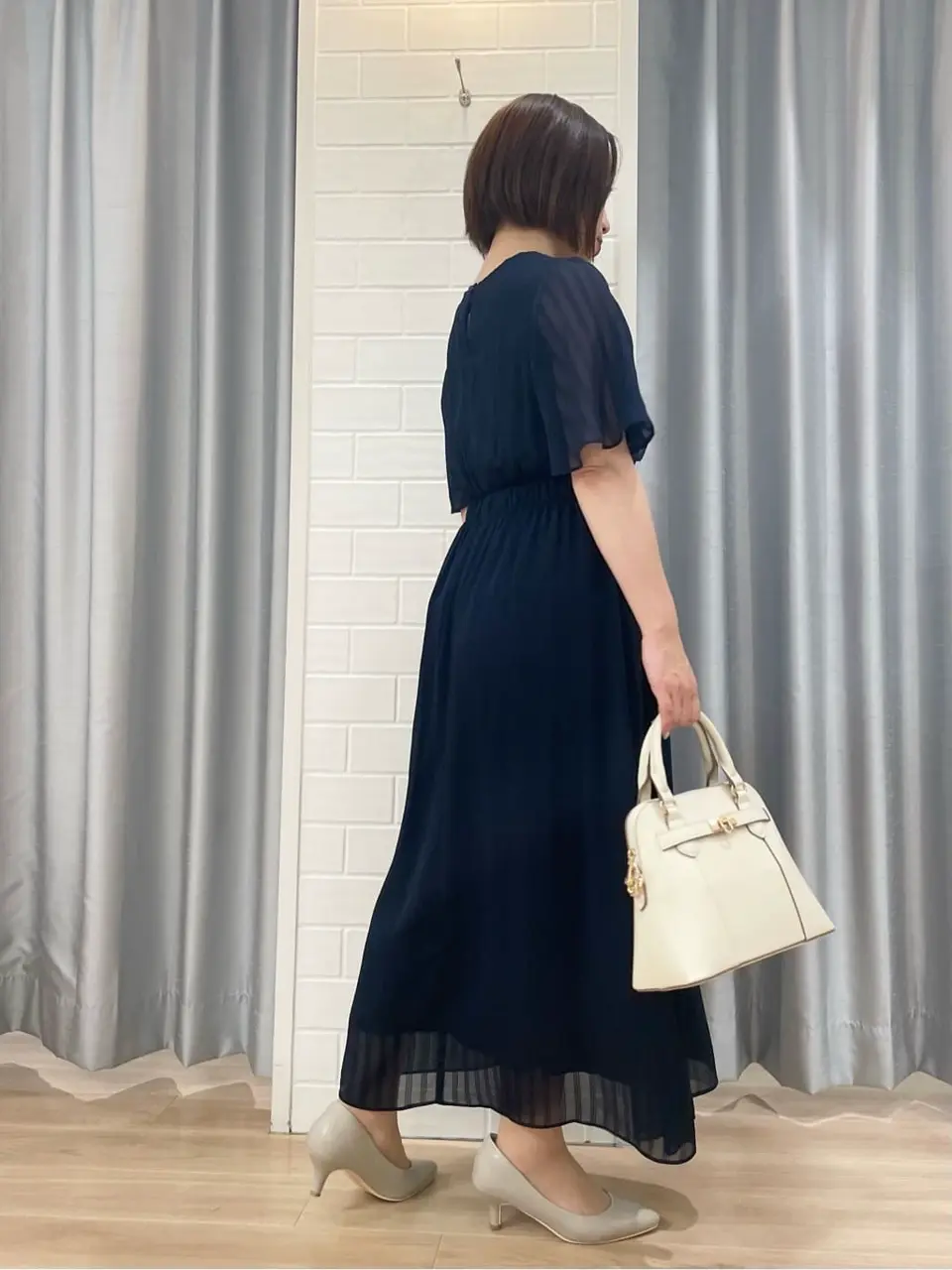 ANY SIS 丸岡 コーディネート画像