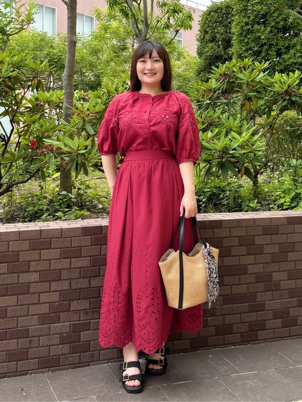 ANY SIS スタッフ コーディネート画像