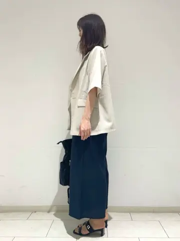 ANY SIS 小山 コーディネート画像