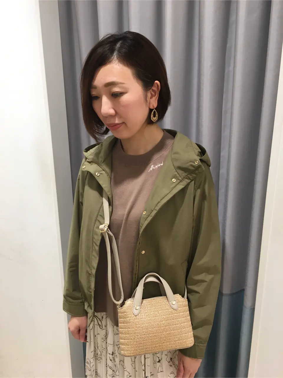 ANY SIS スタッフ コーディネート画像