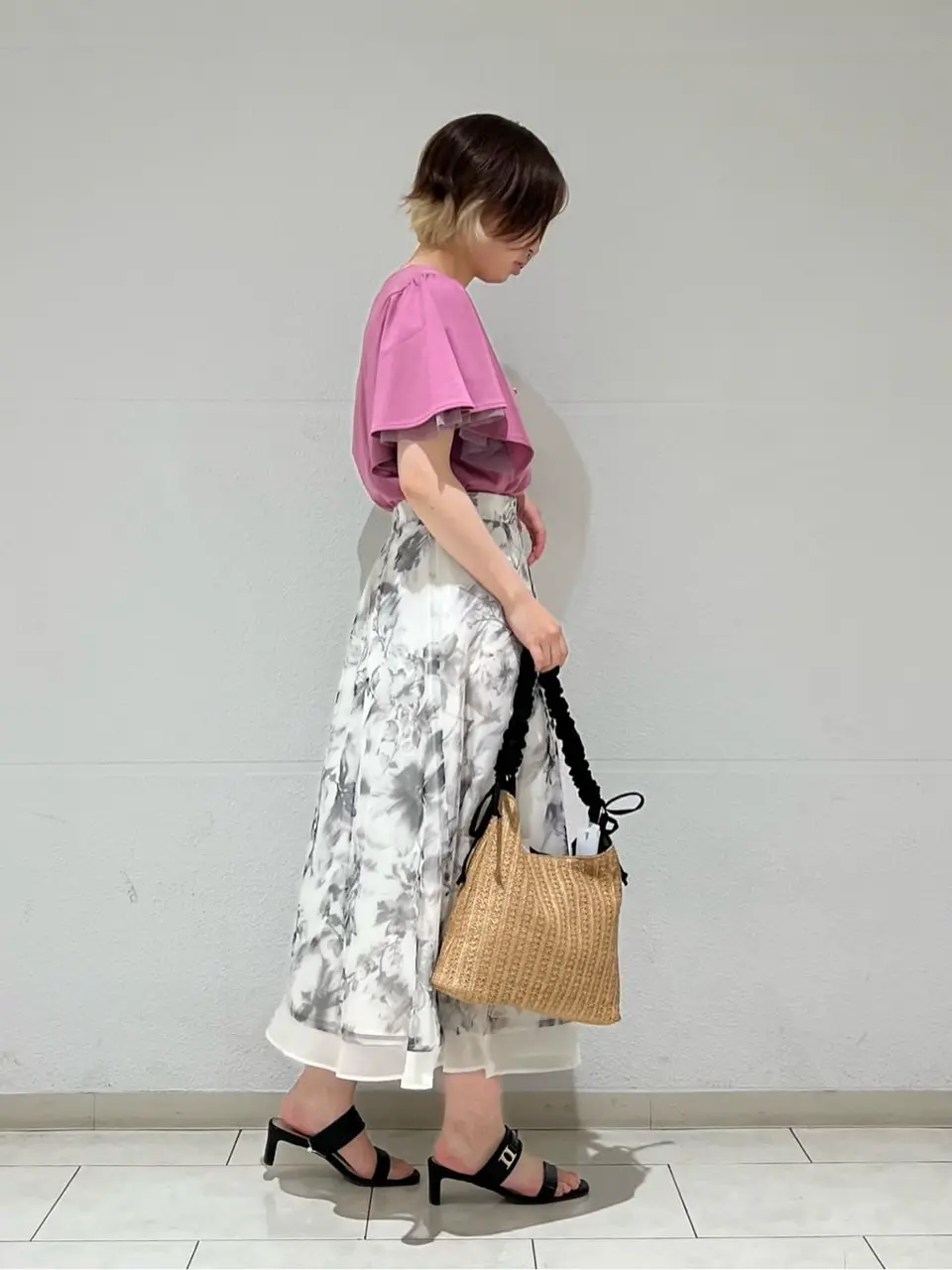 ANY SIS 村上 コーディネート画像