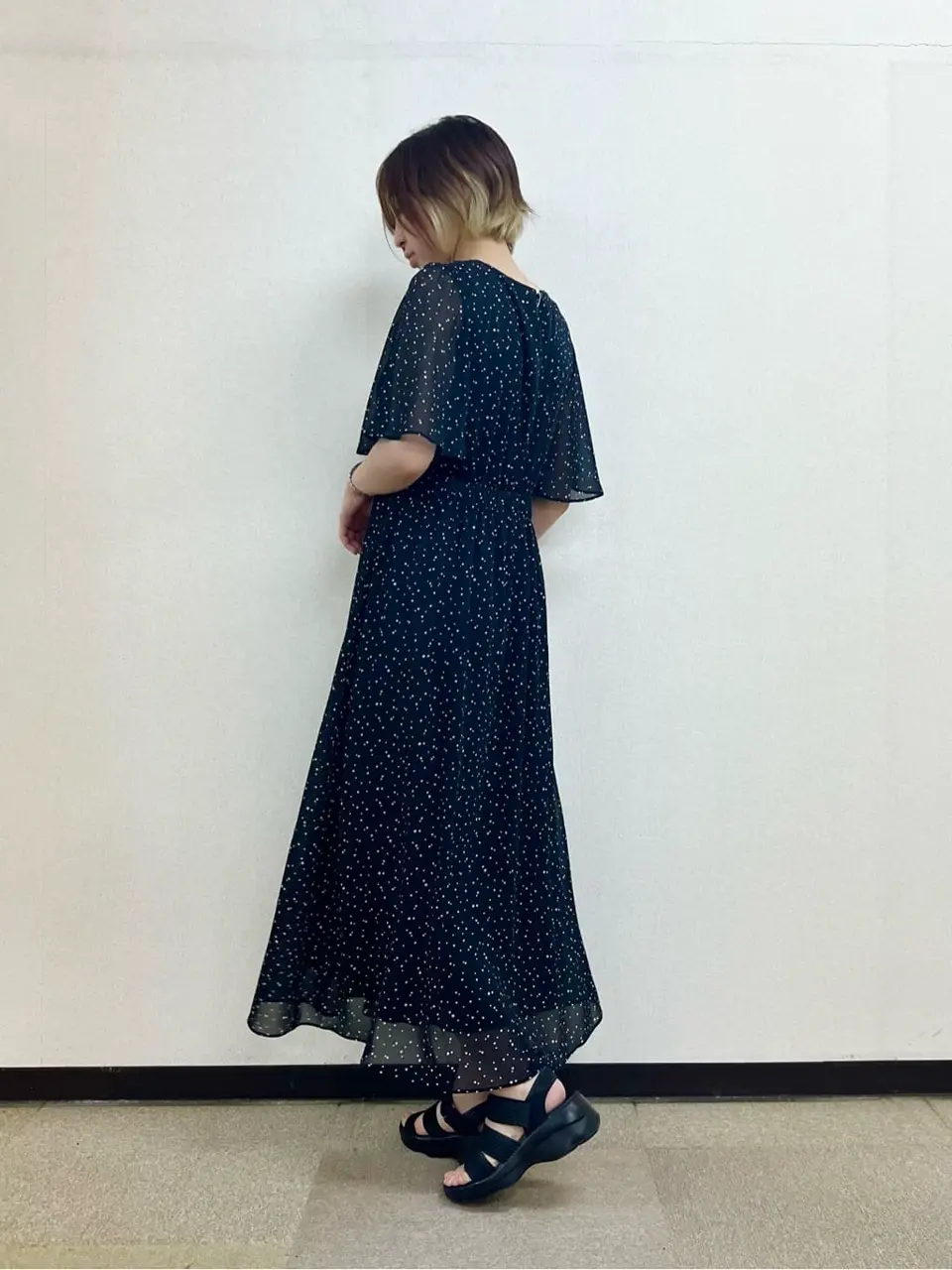 ANY SIS 村上 コーディネート画像