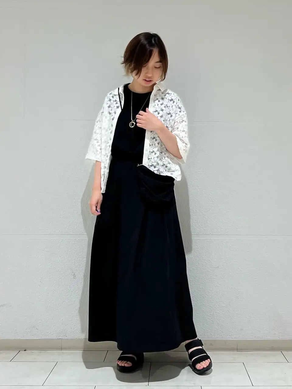 ANY SIS 村上 コーディネート画像