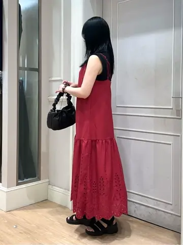 ANY SIS erika コーディネート画像