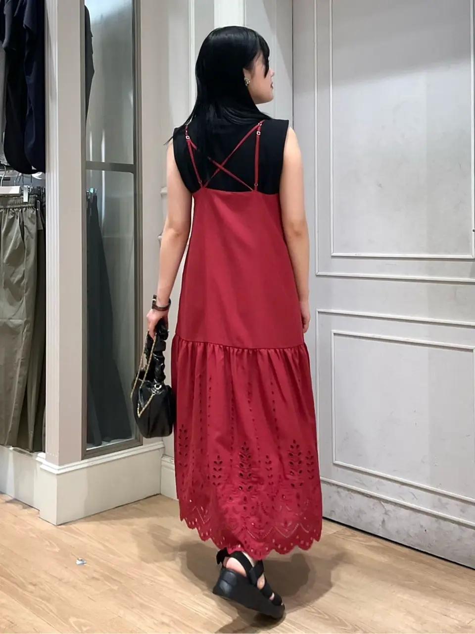 ANY SIS erika コーディネート画像