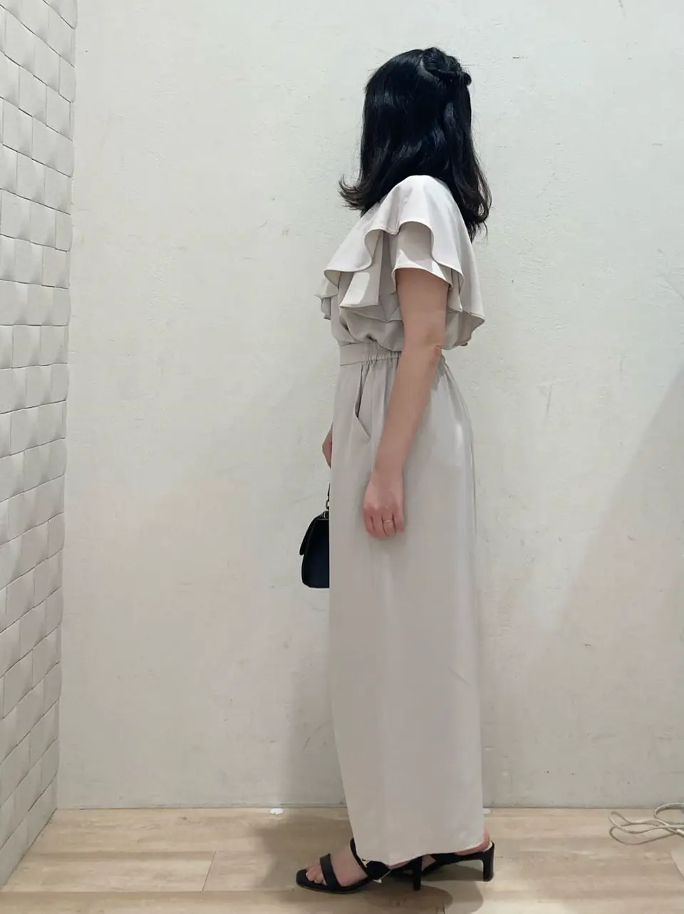 ANY SIS 川根　彩 コーディネート画像